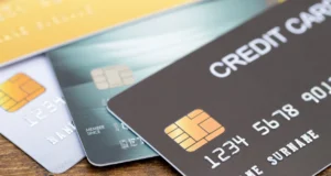 Best Credit Cards Singapore: Cashback vs Miles best credit cards Singapore